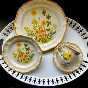 Vintage Mikasa dishes. Set of 8 Garden Club